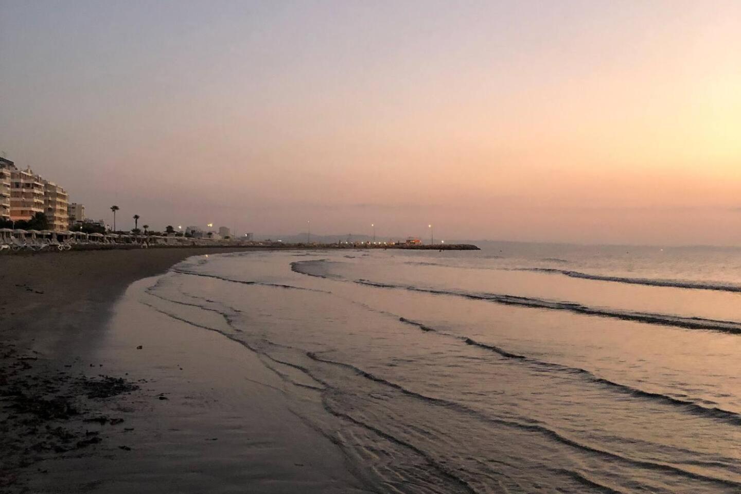 Beach Apartment Mackenzie, لارنكا المظهر الخارجي الصورة